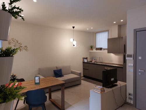 the 6 apartments, Rimini