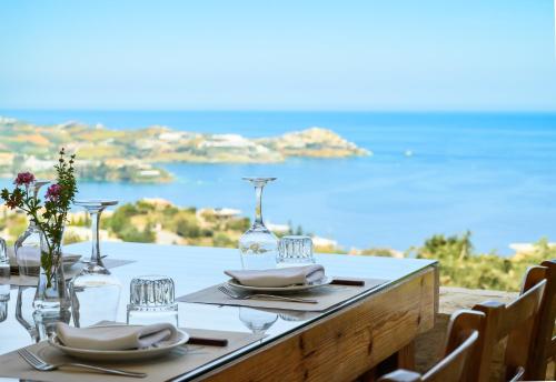  Spiros-Soula Family Hotel & Apartments in Agia Pelagia