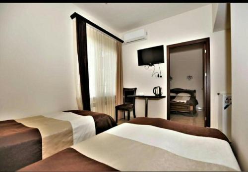 Sleeps 4