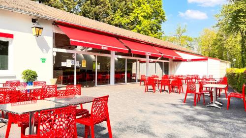 Camping Country Park Touquin - Site Officiel - Next to Disneyland Paris in Touquin