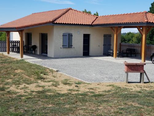 Maison 2 chambres avec vue sur les Pyrénées - Le Chec