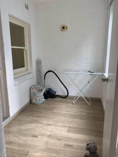 2 bedroom small unit 1 minute walk to shopping centre NO PARKING SLOT