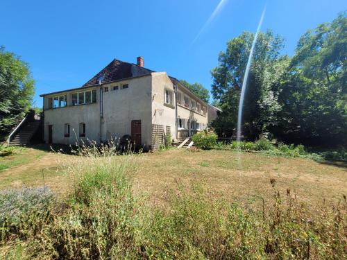 Skats, Le moulin de Meslon in Coust