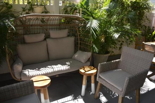 Bar/lounge, Parador Turtle Bay Inn in La Parguera