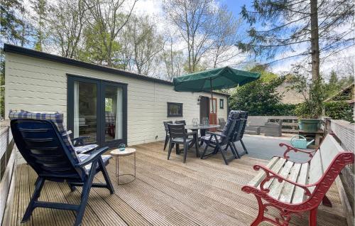  Awesome StaCaravan In Epe With Wifi in Epe