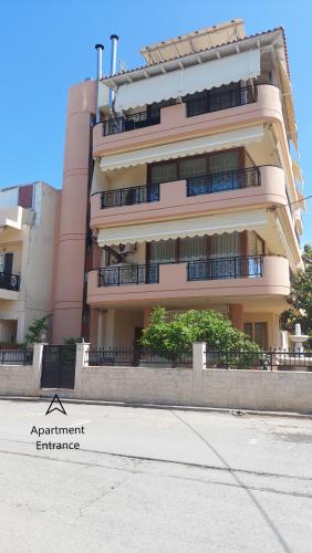 Dreamy Airport's Apartment in Nea Alikarnassos