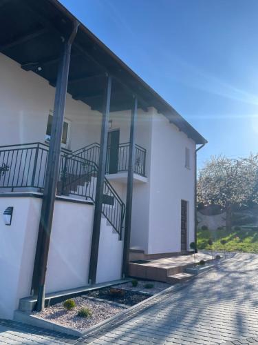 Apartament NAD CZEREŚNIĄ (Apartament NAD CZERESNIA) in Brodnica Gorna