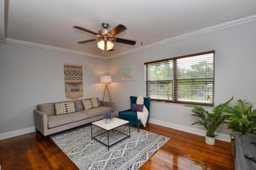 New Huge Green Garden 1BR
