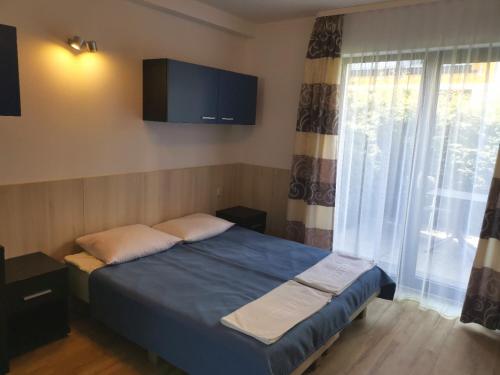 Triple Room with Terrace