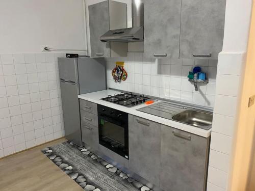 Appartamento a Monfalcone, con parcheggio gratuito - Apartment - Monfalcone