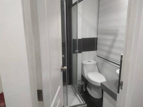 One-Bedroom Apartment image 3