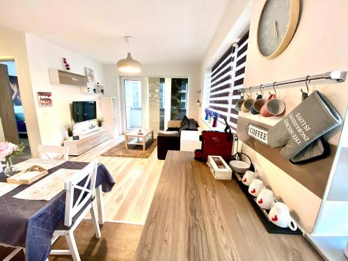 Relaxing Coresi Place Relaxing Coresi Place