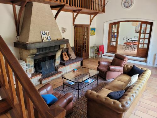Rayol Villa Saphir - Tap to explore photos