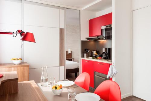 Aparthotel Adagio La Defense Courbevoie