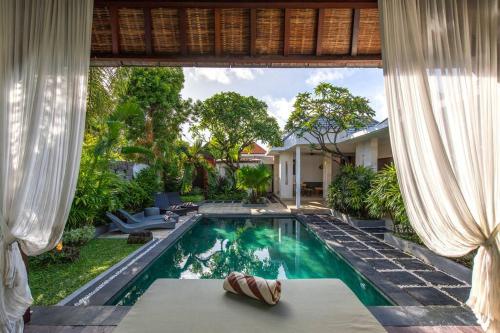Private Villa Tiaga - Premium & Peaceful in the Heart of Seminyak, Bali