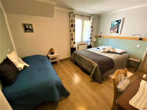 Gîte de groupe 15 à 19p, parc, salle de réception - CHAMBRES D'HOTES en semaine