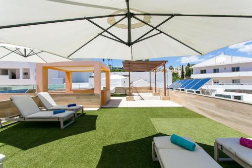 Casa Amarela Guesthouse 2