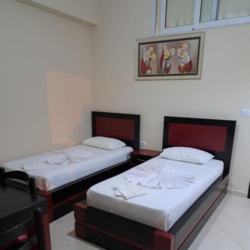 One-Bedroom Apartment image 4
