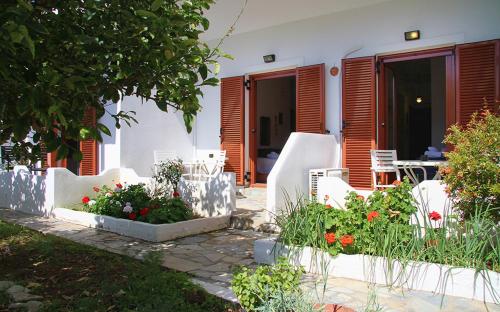 Aed, Helios Serifos in Serifose saar
