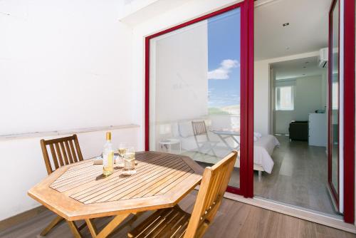 Casa Amarela Guesthouse 3