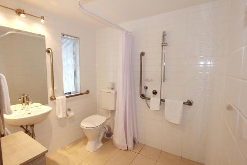 Crowsnest Apartments Room Type - Apartment - Ground Floor