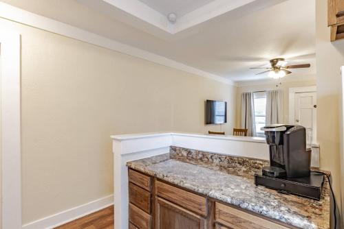 The Flats on Florida St - Super Comfy 2-Bedroom Apartments, Mobile (foto 7)