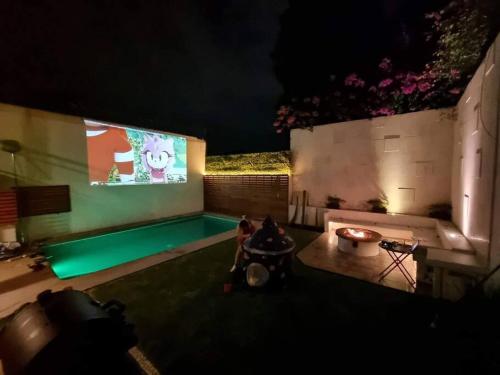 Casa bohemia y amigos.