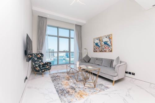 Simply Comfort Vacation Homes Rental Spacious Apts in J One Canal Views Quiet & Central - image 3