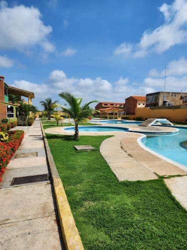 Swimming pool, Lindo apartamento en Morrocoy con piscina y WiFi in Chichiriviche