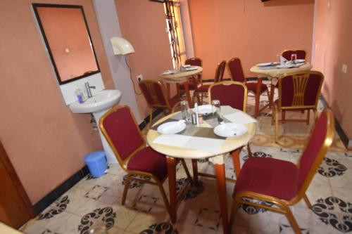 Restorāns, BETTER LIFE HOTEL KASULU in Kigoma