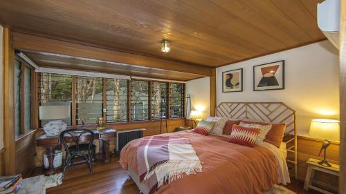 Oceanic Coastal Lodge Pearl Beach