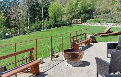 Fontanile, Lamoli Di Borgo Pace (foto 5)