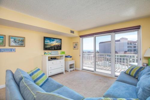 1B/1B condo with Ocean views, Resort style, Free WIFI, Few steps to the Beach!! in Wildwood Crest, USA