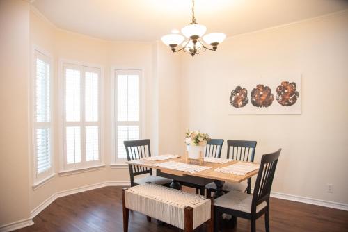 La Vaca Viva - Pool Side Oasis Near San Antonio in Castroville (TX)