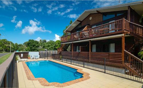 Snapper Villa - Seaside, Urangan (foto 2)