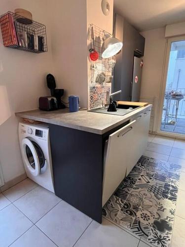 Spacious & cosy flat, Massy (zdjęcie 9)