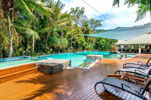 Oasis 8 at Palm Cove