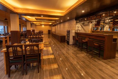 Aloka Resort – Manali, PA