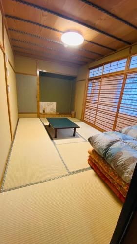 ゲストハウス　華屋 (guest house HANAYA） Room Type - Economy Triple Room with Shared Bathroom