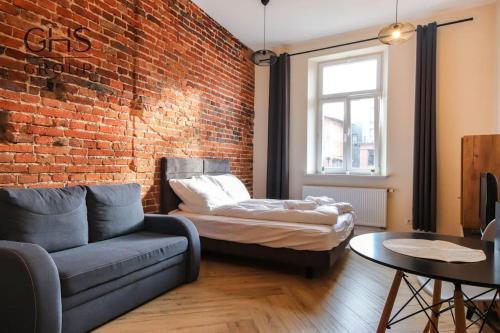 Apartament w zabytkowej kamienicy, Strzelecka 19 1