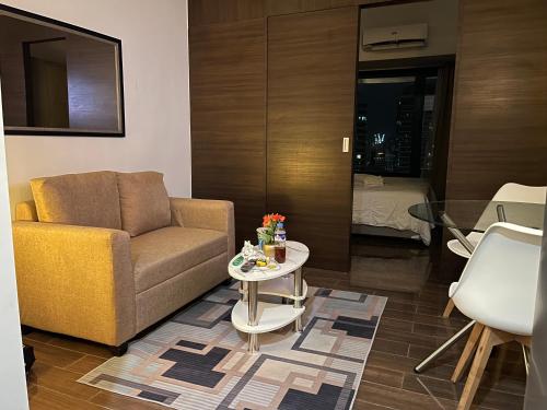 Destina Stays@ Air Residences Makati, Metro Manila, Manila