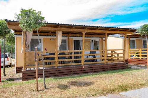 Mobile Home with Three Bedrooms - Sea Side