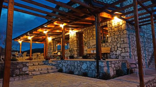 Viesnīcas āriene, Village house - Novak Rijecani in Riječani