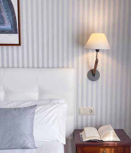 456643753 Hotel Fontanals Golf