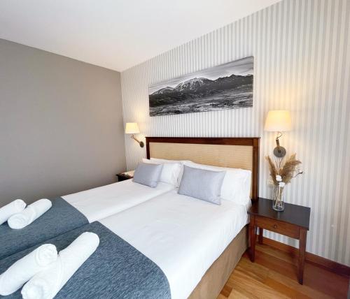 456643840 Hotel Fontanals Golf