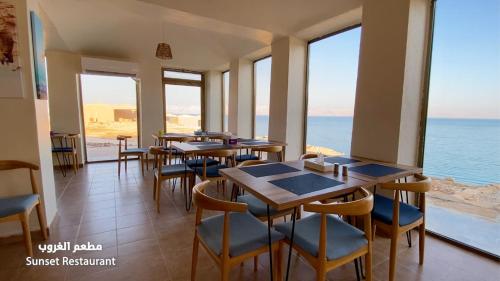 Restaurant, Mujib Chalets in Dead Sea