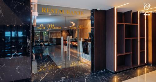 Létesítmények, OTIA HOTEL near Maputo nemzetközi repülőtér