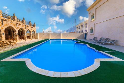 Плувен басейн, Esra Hotel Apartment in Хасаб