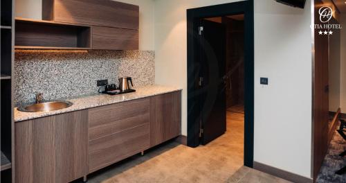 Fürdőszoba, OTIA HOTEL near Maputo nemzetközi repülőtér