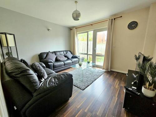 Baltic Townhouse, 4 Bed, Parking - Pass the Keys